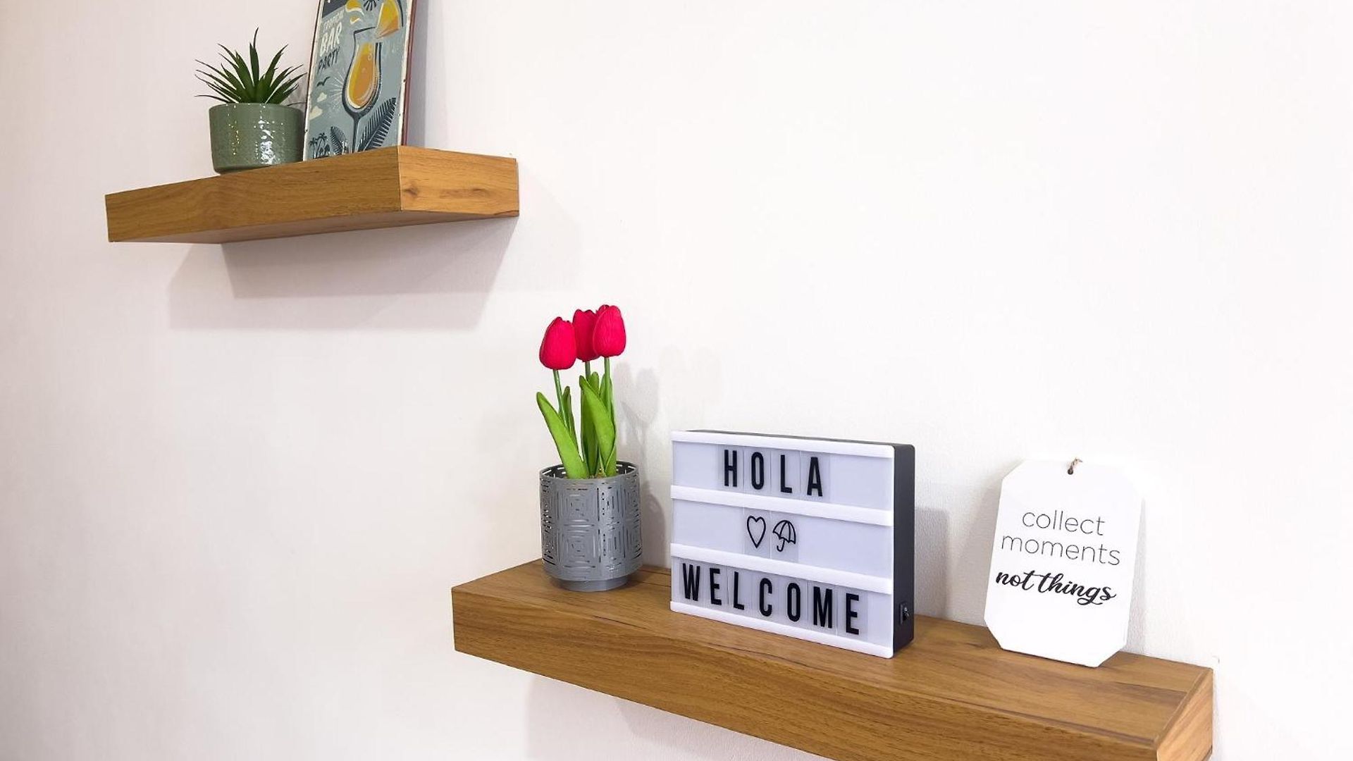 Con 3 Cuartos, 2 Baños, Ac Y Vista Al Mar Apartamento *